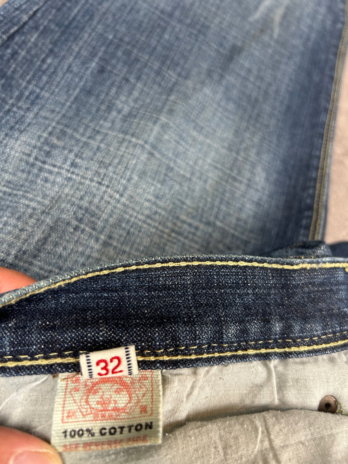 Evisu Relaxed Straight Jeans (S)