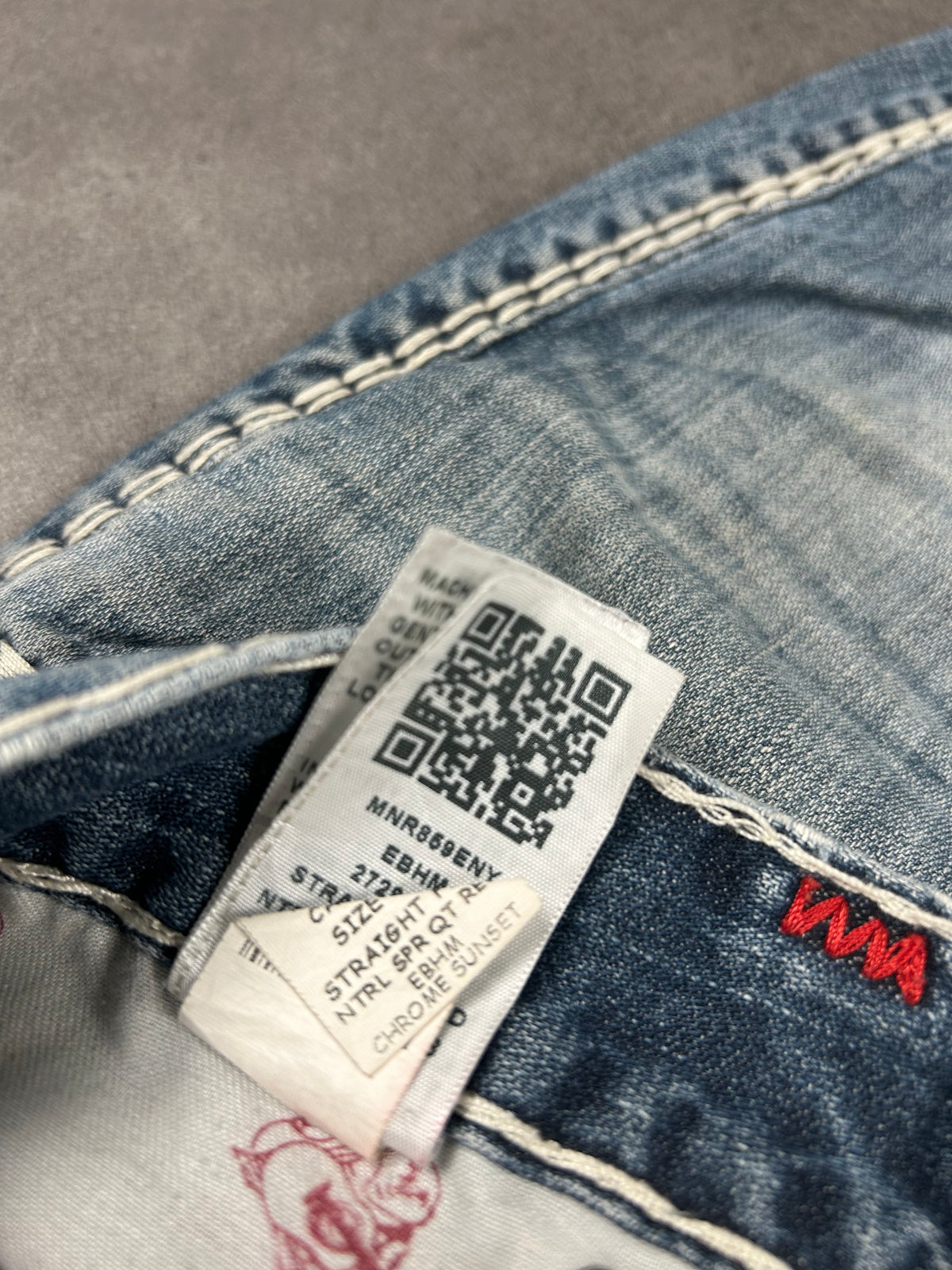 True Religion Straight Jeans (S)