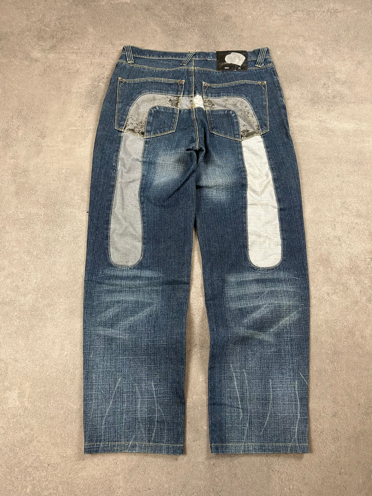 Evisu Relaxed Straight Jeans (S)