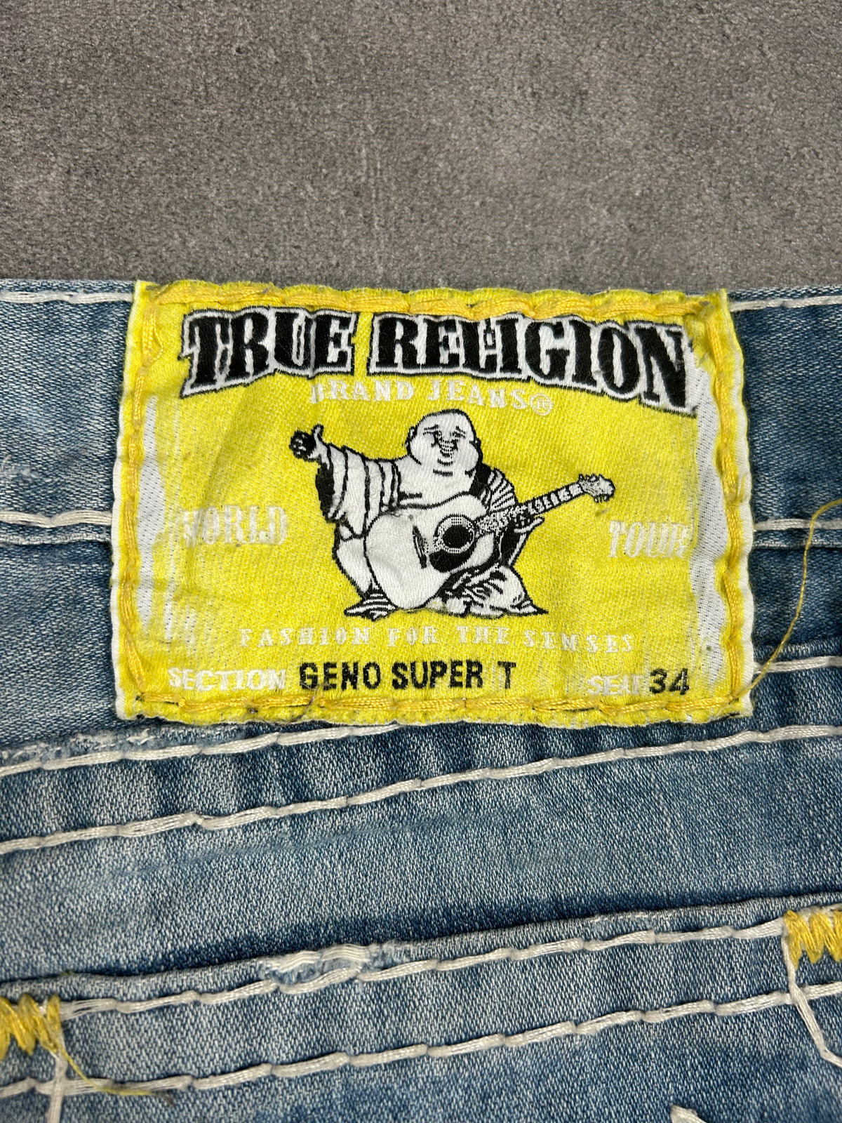 True Religion Slim Straight Jeans (S)
