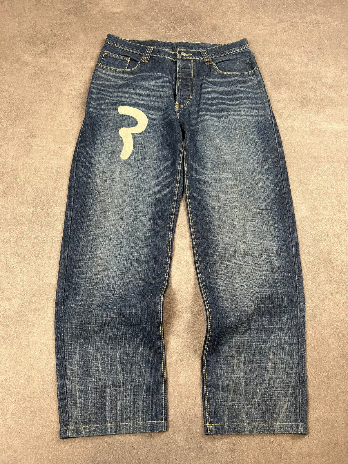 Evisu Relaxed Straight Jeans (S)