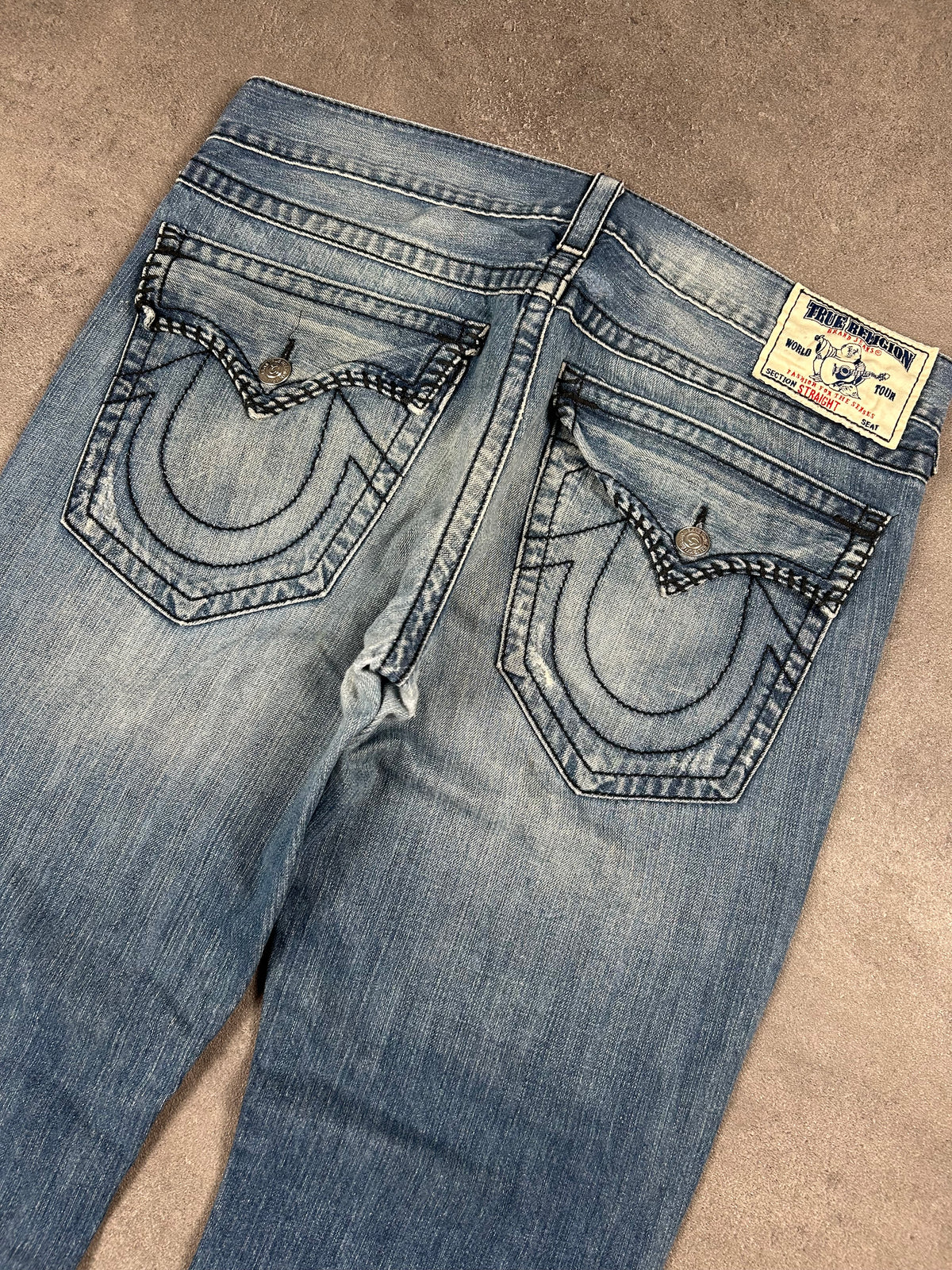 True Religion Relaxed Straight Jeans (L)